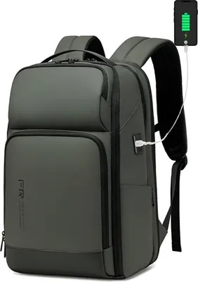 Productafbeelding van CarryQuest® - Rugzak voor laptops, USB-oplaadfunctie, 35 liter, groen