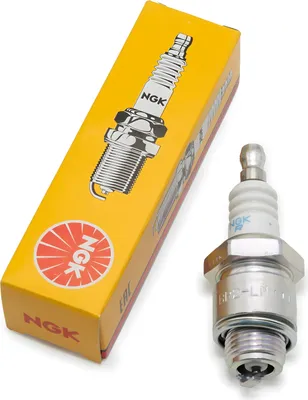 Image de Jeu de bougies d'allumage NGK 4x BR2-LM Bougie d'allumage antiparasitée, distance entre les électrodes 0,75mm, valeur thermique 2, 4618 / 4740 / 5798 pour tondeuses à gazon Débroussailleuses Tronçonneuses à chaîne