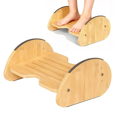 Obrázek produktu pro Nastavitelná dřevěná podnožka pod stůl – ergonomická a protiskluzová