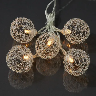 Produktbild von Lichterkette LED Deko Beleuchtung Metallbälle Innen 20 LEDs warmweiß Party