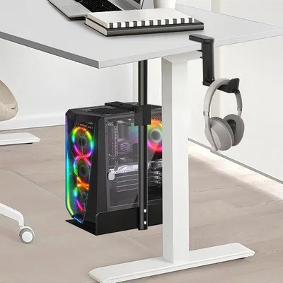 Immagine prodotto di Supporto regolabile per PC e cuffie Unyqoos® da montare sotto la scrivania, girevole a 360°, in acciaio, altezza regolabile da 5 a 54,5 cm, larghezza regolabile da 13 a 21,5 cm, capacità di carico: 35 kg
