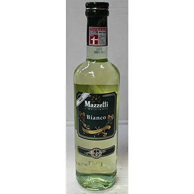 A bottle of Mazzetti Bianco Weißweinessig mild 500ml.