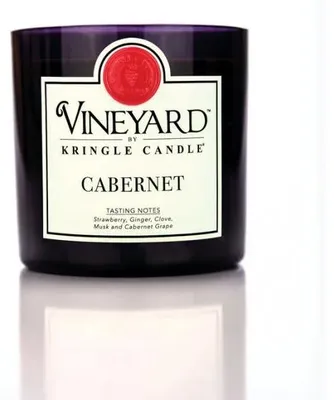 Productafbeelding van Kringle Candle VINEYARD Cabernet, geurkaars met 4 lontjes (737 gram)