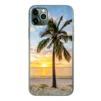 Produktbild von MuchoWow® Handyhülle Schutzhülle Hülle für iPhone 11 Pro Max Strand - Palme - Sonnenuntergang Silikon Softcase Handy Hülle - Schutz