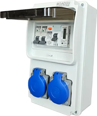 Produktbild von Stromverteiler 230V mit Zähler, 2x Schuko, Steckdosenverteiler mit Fi Schutzschalter 40A und 2x Leistungsschalter C16A - Baustromverteiler IP44. Digitaler Stromzähler Hutschiene