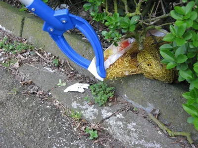 Produktbild von Axis Line Abfallzange Müllzange 1Meter ohne Bücken Müll aufsammeln