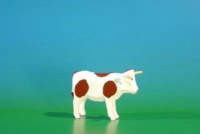 Produktbild von Holzfigur Reifentier Ochse Höhe 4,5cm NEU