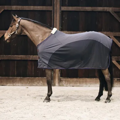 Produktbild von Kentucky Horsewear Abschwitzdecke Cooler Sheet Softshell Turnierdecke Transportdecke Navy 160