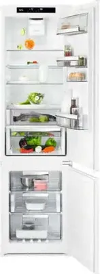 Produktbild von Einbaukühlschrank AEG SCB819E8TS