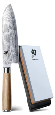 Produktbild von KAI Santokumesser mit Schleifstein Shun Classic White Xmas 2024