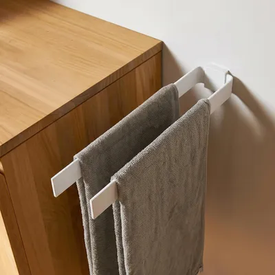 Immagine prodotto di Portasciugamani con due bracci - 42 cm - Bianco - Da montare a parete
