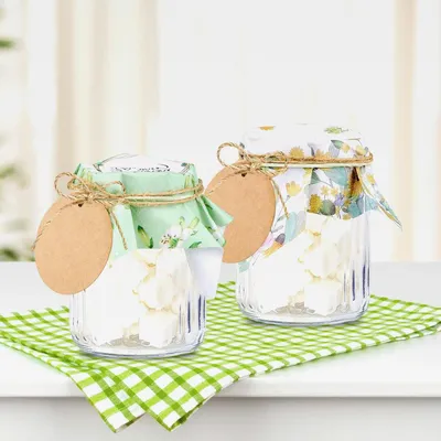 Produktbild von 100 Marmeladendeckchen Weihnachten Set Schmuckdeckchen für Einmachgläser mit 40 Geschenkanhänger, 10 m Jute Garn und Justiergummi, Marmeladendeckchen stoff zum Weihnachts Dekorieren