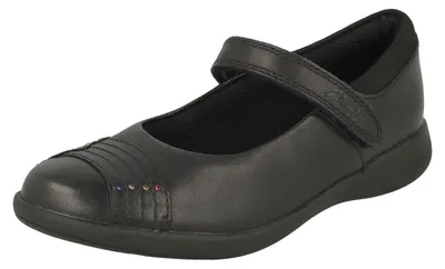 Immagine prodotto di Clarks, scarpette da bambina modello Etch Beam K, in pelle nera, taglia 28.5 EU