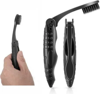 Obrázok produktu pre Unyqoos® Sada 8 skladacích cestovných zubných kefiek, čierna – kompaktné rozmery 18,5/11 cm, stredne mäkké štetiny, ergonomická rukoväť, ideálne na cestovanie a kempovanie