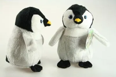 Produktbild von Kleiner Pinguin aus Plüsch