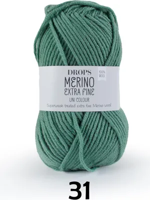 Produktbild von Drops Merino Extra Fine Uni Colour 31 Forest Green Strickgarn