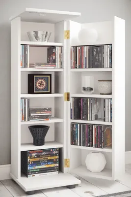 Produktbild von VCM Holz CD DVD Stand Regal | platzsparender CD Schrank mit abschließbarer Holztür für 300 CDs oder 130 DVDs oder 72-Videos | Maße: H. 93 x B. 31 x T. 31 cm | 10 variable Einlegeböden – Engalo L