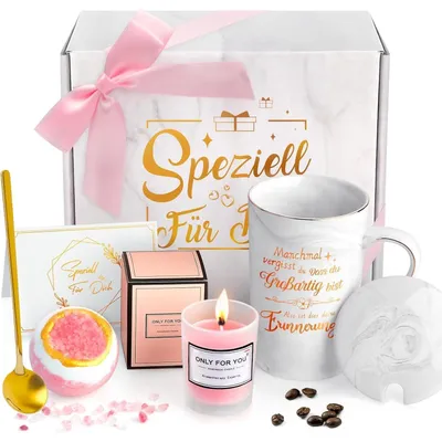 Image de Coffret cadeau pour femmes comprenant une tasse en céramique de 340 ml, grise, une bougie et des sels de bain