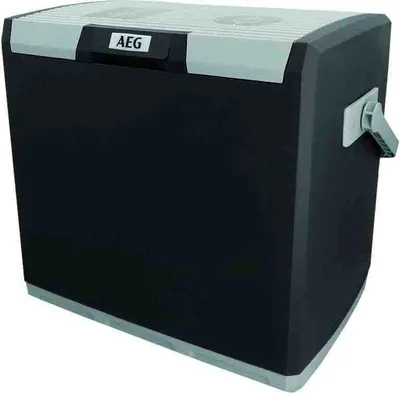 Obrázok produktu pre AEG Automobilový termoelektrický chladiaci box KK 28 litrov, 12/230 V, do auta a zásuvky, čierny