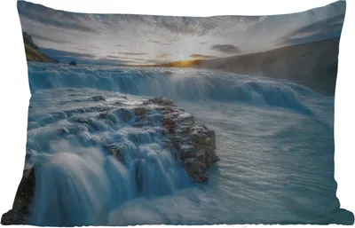Produktbild von MuchoWow® Outdoor Kissen - Wasserfall - Wasser - Steine - Sonne - Natur - 60x40 cm - Wetterfest - Lounge Kissen - Zierkissen - Kissen für Innenräume