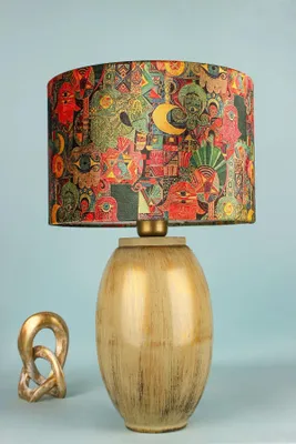 Immagine prodotto di Opviq, lampada da tavolo di alta qualità con corpo in Vetroceramica, Ø 30 x h 20 cm, altezza: 50 cm, cavo da 150 cm, attacco E27, max. 40 W, IP20, design astratto – Ideale per interni moderni.