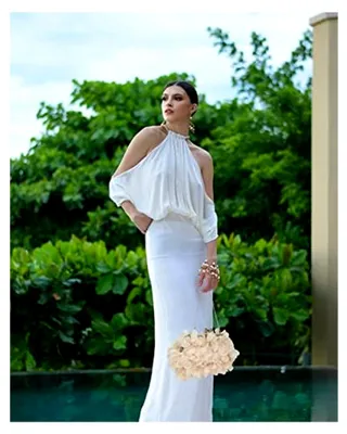 Produktbild von Elegante Damenhandtasche mit Blumenmuster und Kisslock-Design