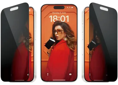 Produktbild von PanzerGlass SP iPhone 15 Pro UWF Privacy m. Applikator