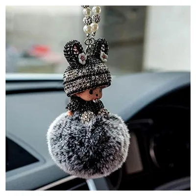 Produktbild von Auto Rückspiegel Ornament,Bling Strass Rückspiegel Anhänger Süße Puppe Plüsch Ball Auto Hängende Anhänger Niedlich Auto Spiegel Anhänger Auto Innen Dekoration Geschenke für Frauen Männer-Grau