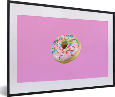 Produktbild von MuchoWow® MuchoWow® Gerahmtes Poster Bunter Donut 60x40 cm - Poster mit zchwarzem Bilderrahmen - Schlafzimmer - Plakat in Rahmen - Drucken