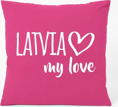 Produktbild von Huuraa Kissen Latvia my love 40x40cm mit Füllung Fuchsia Baumwolle Dekokissen Geschenkidee