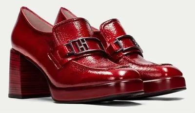 Produktbild von hispanitas Damen Keilpumps Tokio 27517-37, 27517-38, 27517-39, 27517-40, 27517-41 HIP-HV243657 red 39