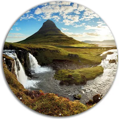 Produktbild von Wallario rundes Outdoor-Poster für Garten oder Balkon, Motiv Island Panorama Fluss  Berge und blauer Himmel, 60 cm Durchmesser