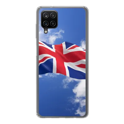 Produktbild von MuchoWow® Handyhülle Schutzhülle Hülle für Samsung Galaxy A12 Die Flagge des Vereinigten Königreichs weht am Himmel Silikon Softcase Handy Hülle - Bild