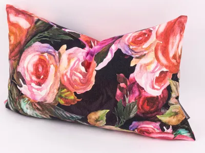 Produktbild von Kissenhülle Rosetta Rosen schwarz pink div. Größen SCHÖNER LEBEN Größe 60x80cm (HxB) 60x80cm (HxB) Größe