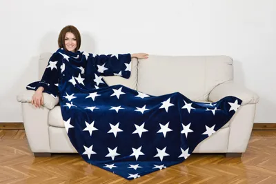 Imagen del producto de Kanguru Manta con Mangas y Bolsillo, Estrellas Azul, 140 x 210 cm, Forro Polar