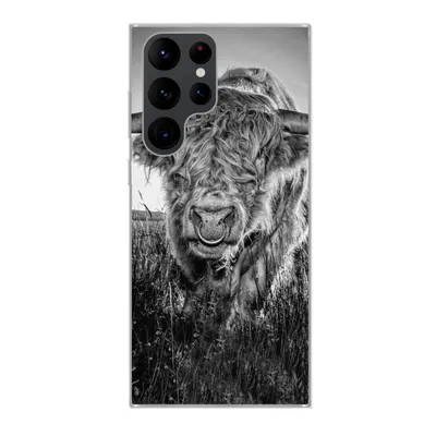 Produktbild von MuchoWow® Handyhülle Schutzhülle Hülle für Samsung Galaxy S22 Ultra Schottischer Highlander - Schwarz und Weiß Silikon Softcase Handy Hülle - Abbildung