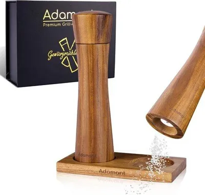 Produktbild von Famanu Salz- und Pfeffermühlen-Set 21 cm aus Akazienholz inkl. Untersetzer - Gewürzmühle für Salz & frischen Pfeffer