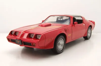 Produktbild von Pontiac Firebird Fire Am VSE 1979 rot Modellauto 1:18 Greenlight Collectibles