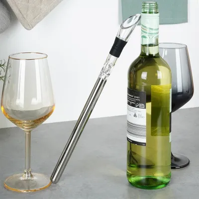 Image de Distributeur de vin Nalewak avec insert réfrigérant pour bouteille de refroidissement