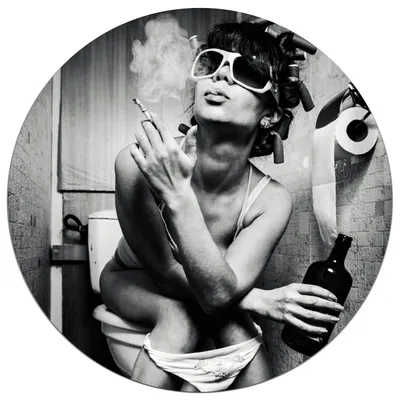 Produktbild von Wallario wasserfestes Poster selbstklebend 90 x 90 cm, Kloparty - Sexy Frau auf Toilette mit Zigarette und Schnaps, Badezimmerposter Spritzschutz mit Hochglanzoberfläche in Glasoptik