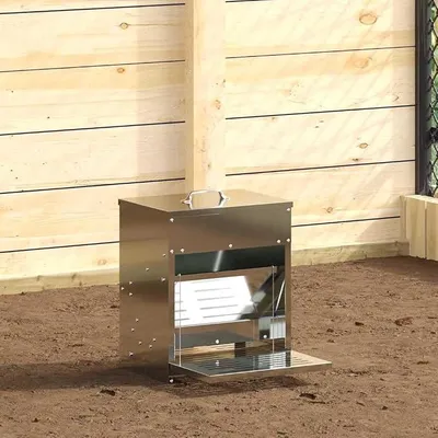 Produktbild von Hühnertretfeeder aus verzinktem Stahl, 33 x 42 x 40 cm, wetterfeste Futterstation für Hühner mit 10 kg Kapazität, rutschfest, für Innen- und Außenbereich, automatische Fütterung
