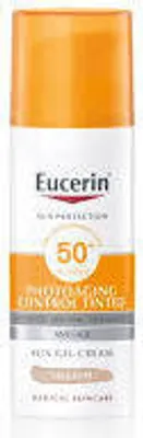 Produktbild von Eucerin Sun Photoaging Control Getönte Gel-Creme SPF 50+ Hell 50 ml