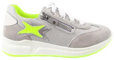 Imagen del producto de Zapatos escolares para niñas en color gris