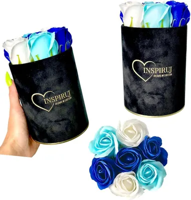 Produktbild von Flowerbox Inspiruj - Schwarze Box mit Seifenrosen - Nr. 3 Blue Mix