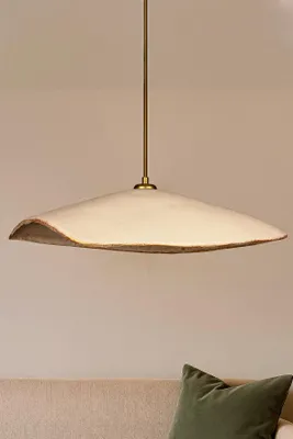 Produktbild von Opviq, Elegante Pendelleuchte mit Metallkörper, Creme und Gold, verstellbare Höhe 18-60 cm, Ø44 cm, IP20, E27 Fassung, ideal für modernes und industrielles Ambiente.