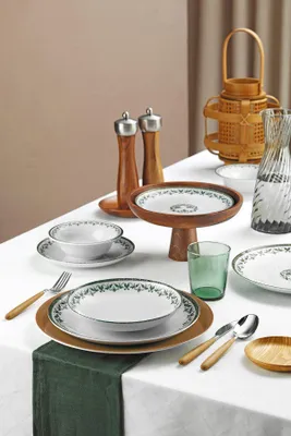 Produktbild von Hermia Concept, Hochwertiges 24-teiliges Dinner-Set aus 100% Porzellan, Weiß, Grün und Schwarz | 6 Servierplatten (27 cm), 6 Teller (21 cm), 6 Schalen (16 cm), 6 Dessertteller (21 cm) | Spülmaschinenfest, nicht mikrowellengeeignet.