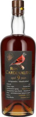 Produktbild von Rum Cardenalito 9 Years Old Handcrafted Rum 43% Vol. 0,7l
