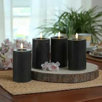 Produktbild von LED Kerzenset LINA - Rustik-Optik - Echtwachs - H: 11cm - D: 7cm - Timer - schwarz - 4er Set