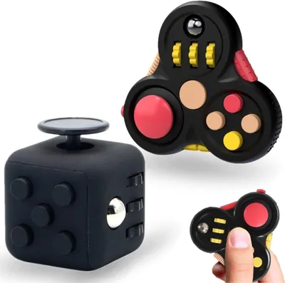 Immagine prodotto di Giocattolo sensoriale a forma di cubo antistress - Set da 2 - Cubo antistress