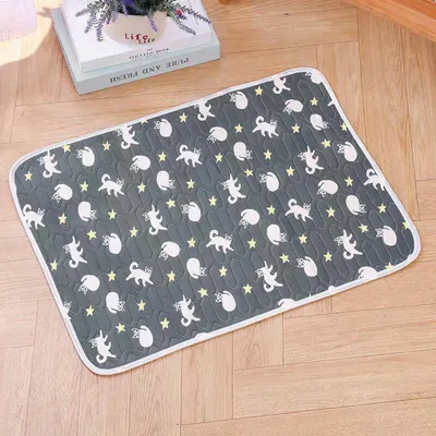 Produktbild von Kühlmatte für Haustiere, Selbstkühlende Kühlmatte für Hunde und Katzen, Dunkelgrau L(60x45cm)